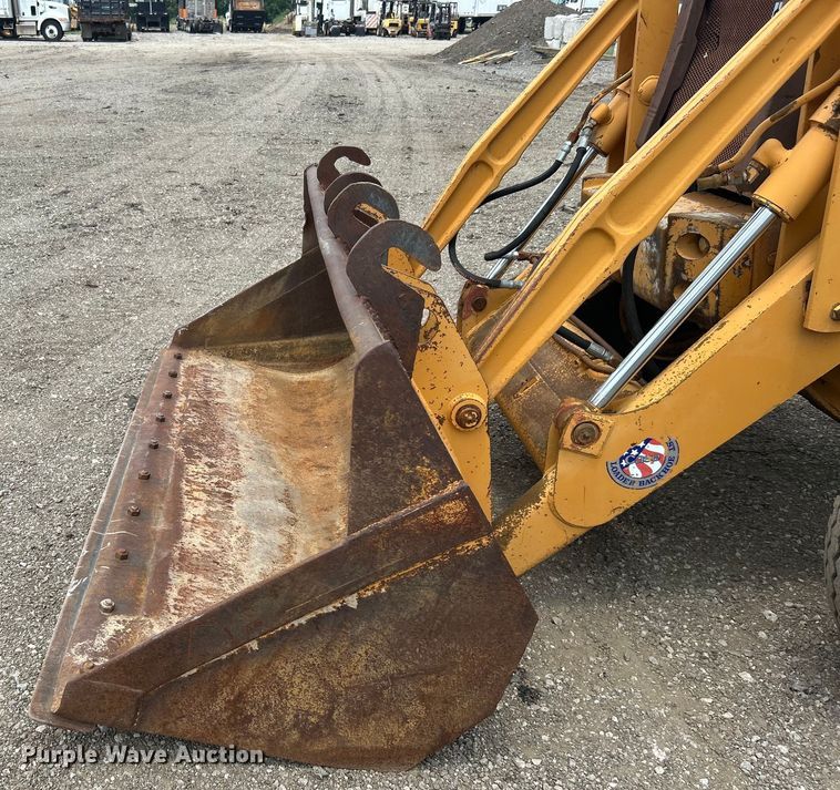 image for item EG0743 1991 Case 580 Super K backhoe