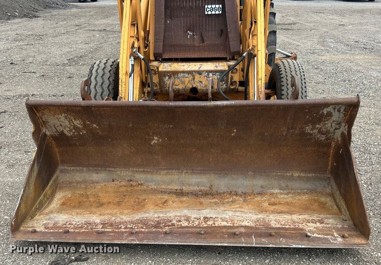 image for item EG0743 1991 Case 580 Super K backhoe