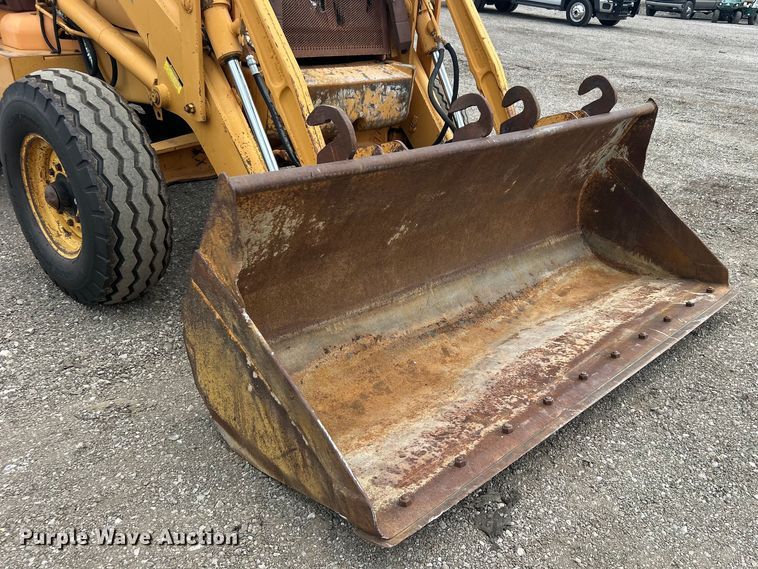image for item EG0743 1991 Case 580 Super K backhoe