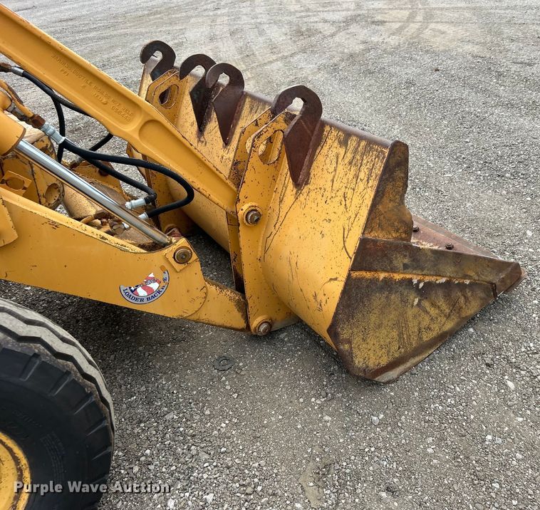 image for item EG0743 1991 Case 580 Super K backhoe