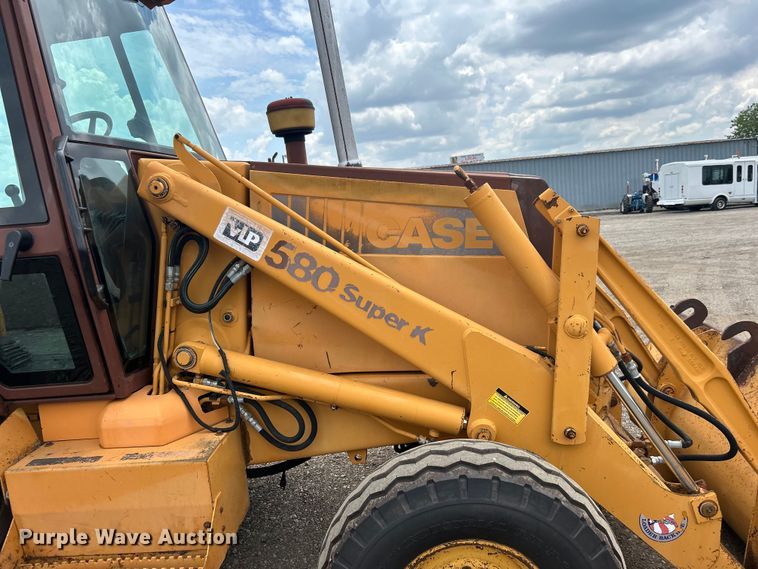 image for item EG0743 1991 Case 580 Super K backhoe