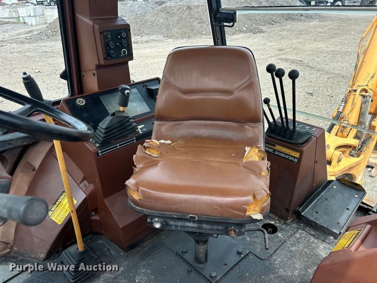 image for item EG0743 1991 Case 580 Super K backhoe