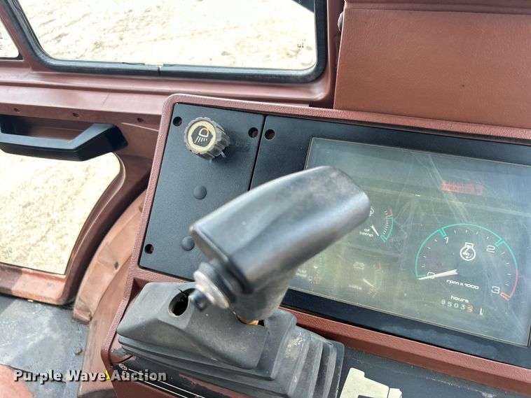 image for item EG0743 1991 Case 580 Super K backhoe