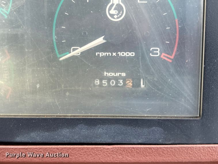 image for item EG0743 1991 Case 580 Super K backhoe