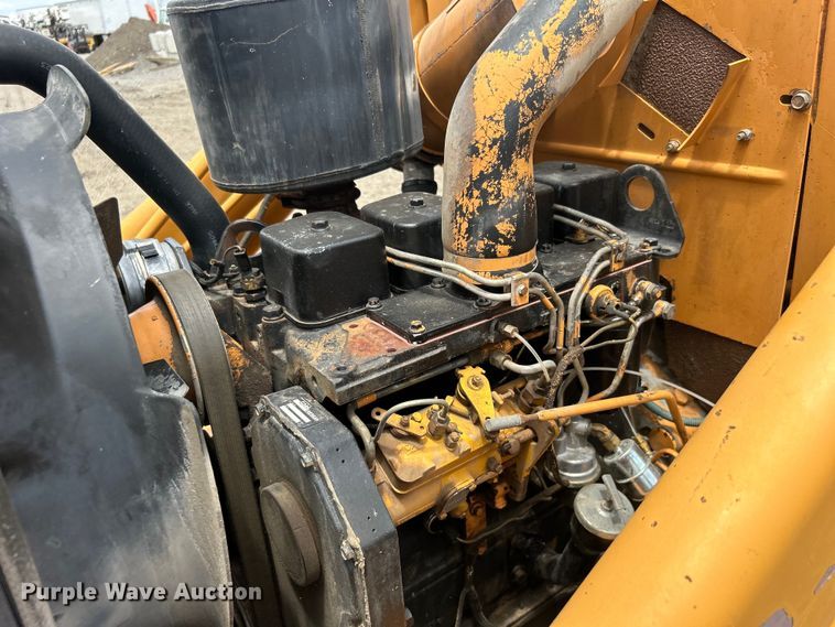 image for item EG0743 1991 Case 580 Super K backhoe