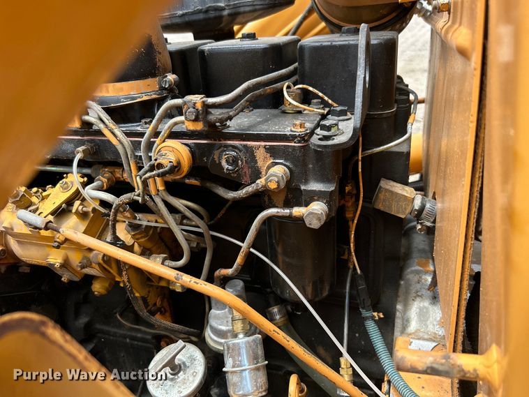 image for item EG0743 1991 Case 580 Super K backhoe