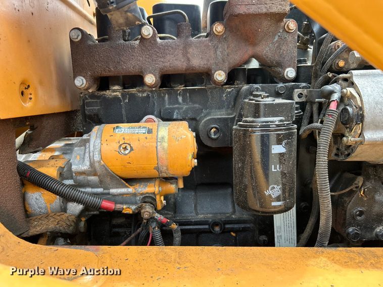 image for item EG0743 1991 Case 580 Super K backhoe