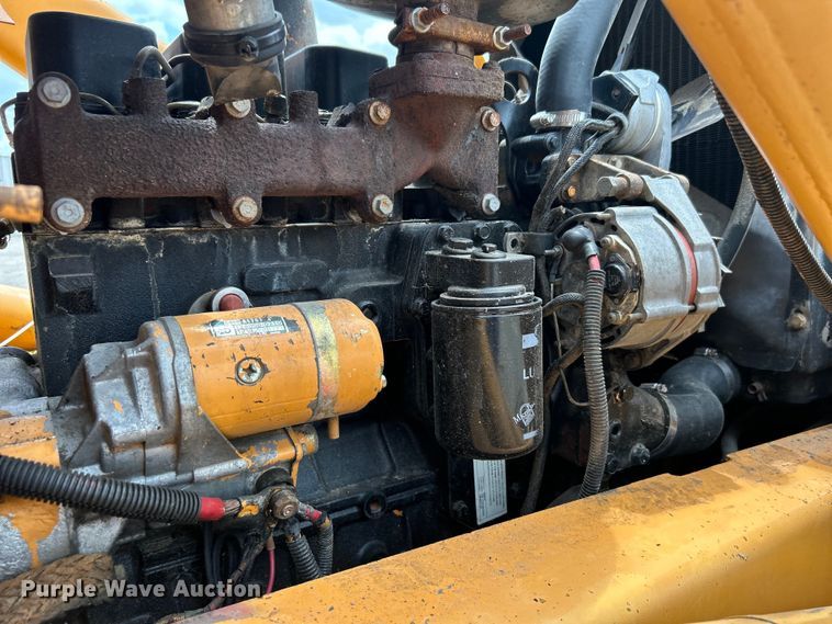 image for item EG0743 1991 Case 580 Super K backhoe