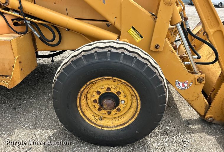 image for item EG0743 1991 Case 580 Super K backhoe