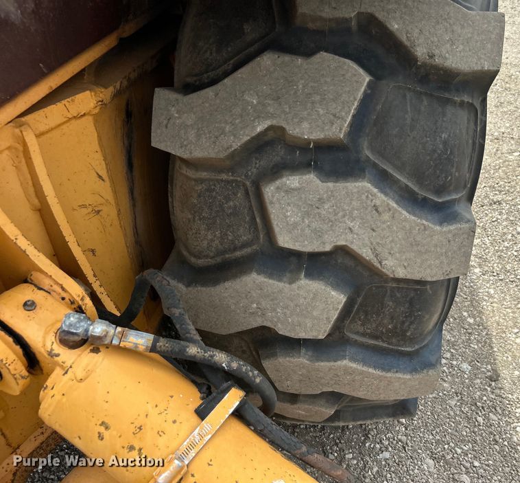 image for item EG0743 1991 Case 580 Super K backhoe