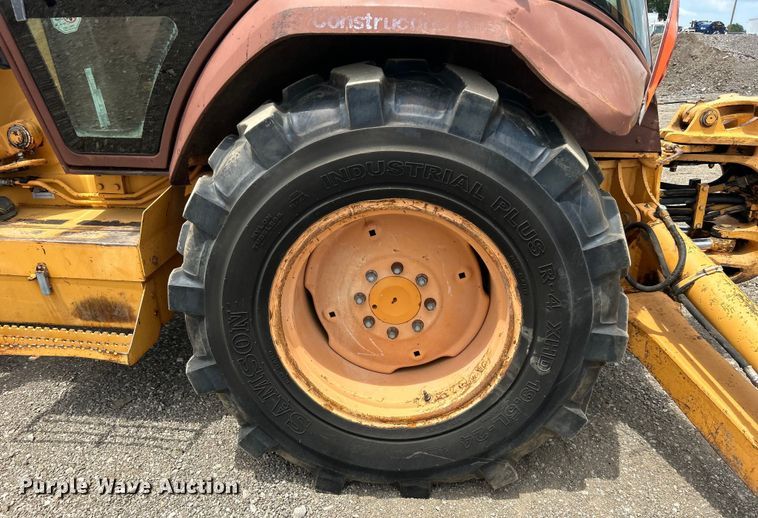 image for item EG0743 1991 Case 580 Super K backhoe