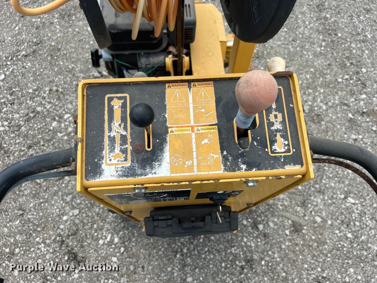 image for item EG0746 1999 Vermeer  LM11 cable plow