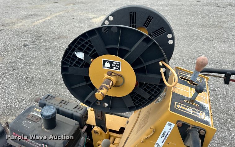 image for item EG0746 1999 Vermeer  LM11 cable plow