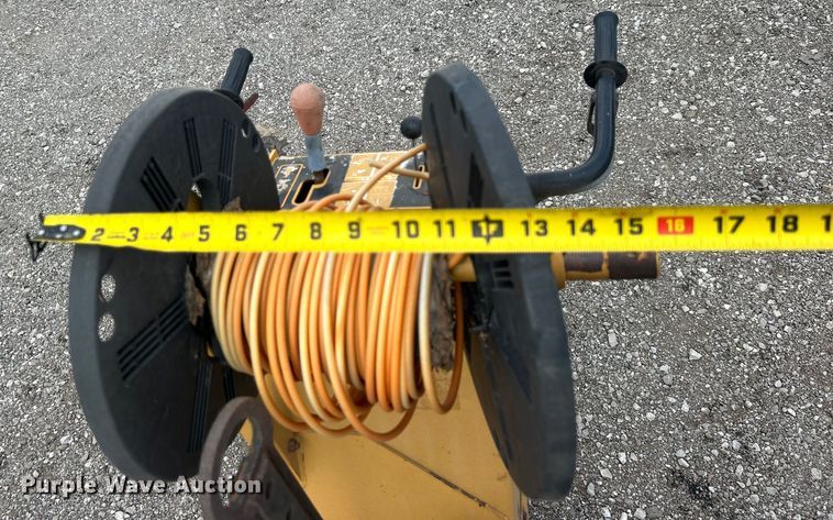 image for item EG0746 1999 Vermeer  LM11 cable plow