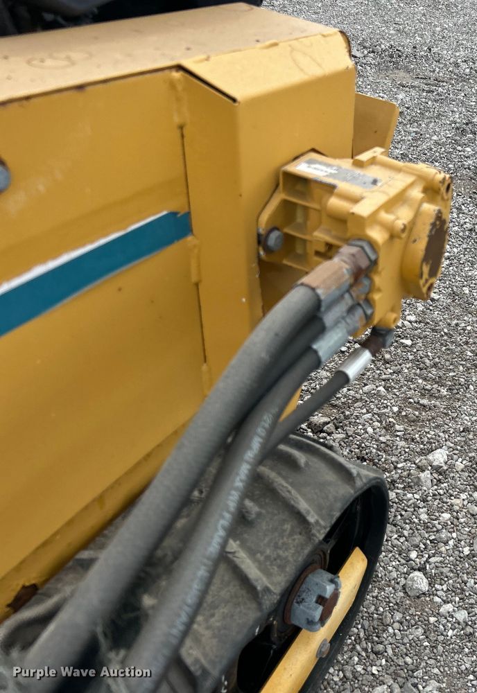 image for item EG0746 1999 Vermeer  LM11 cable plow