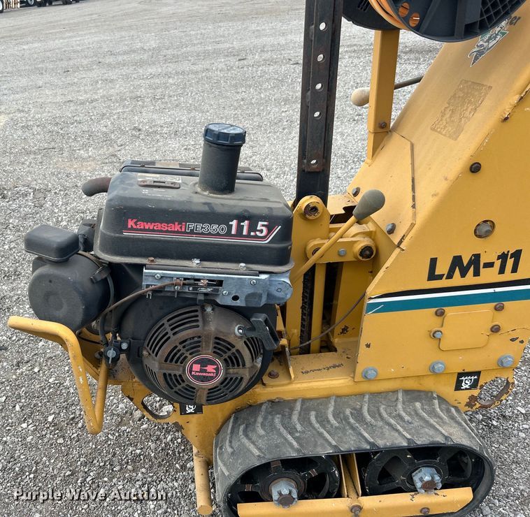 image for item EG0746 1999 Vermeer  LM11 cable plow