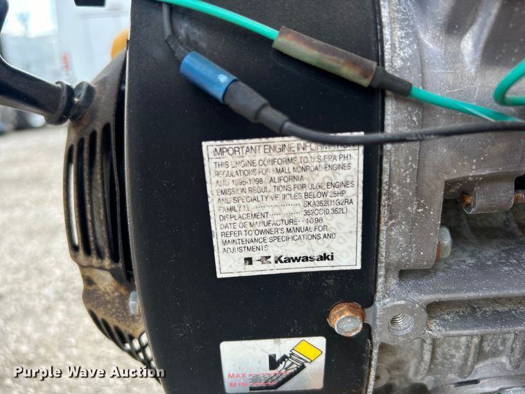 image for item EG0746 1999 Vermeer  LM11 cable plow