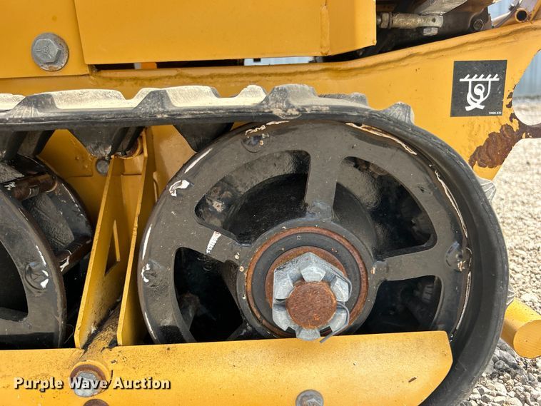 image for item EG0746 1999 Vermeer  LM11 cable plow