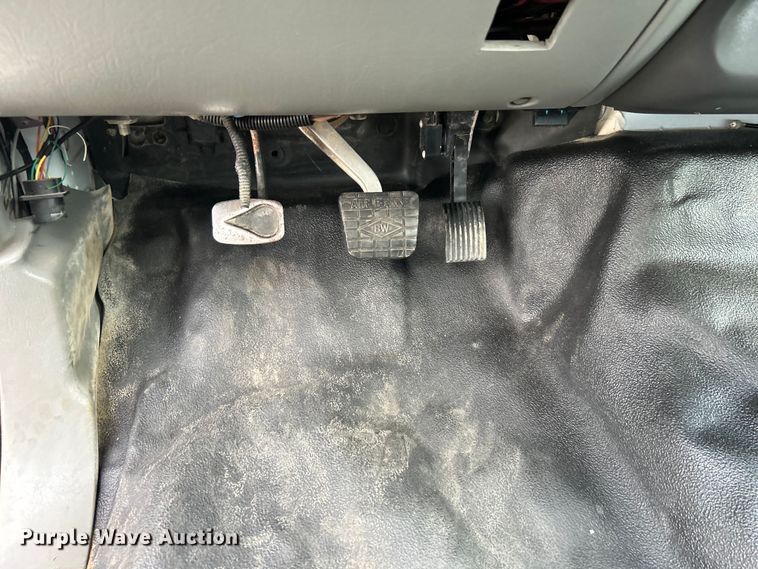 image for item EG0756 2008 Ford F750 Super Duty  utility / service truck