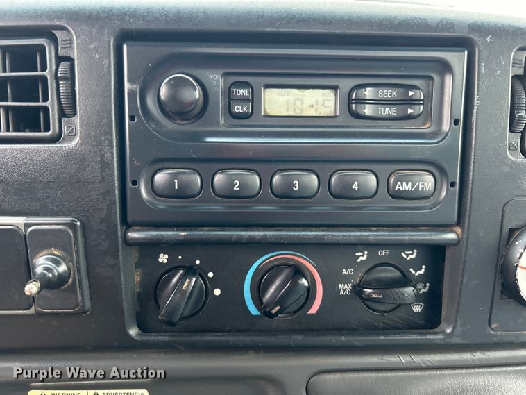 image for item EG0756 2008 Ford F750 Super Duty  utility / service truck