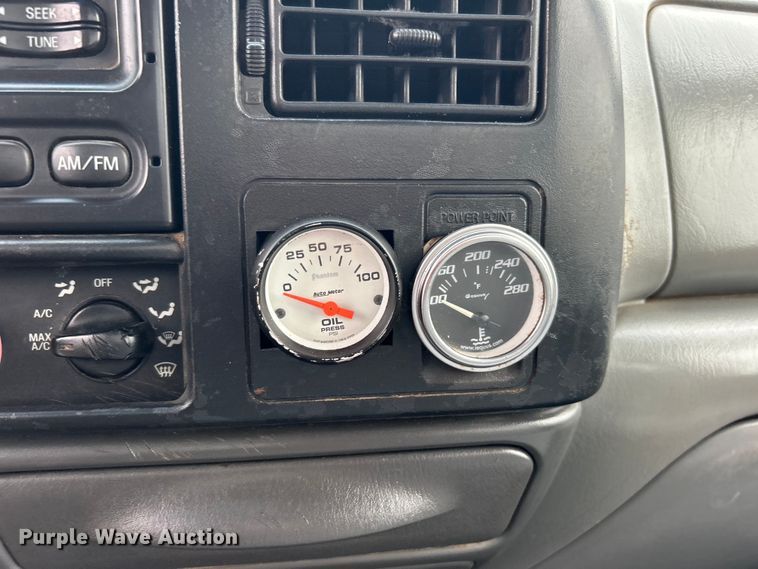 image for item EG0756 2008 Ford F750 Super Duty  utility / service truck