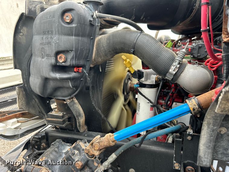 image for item EG0756 2008 Ford F750 Super Duty  utility / service truck