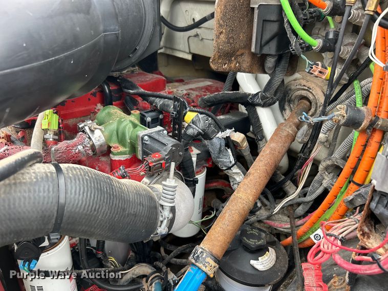 image for item EG0756 2008 Ford F750 Super Duty  utility / service truck