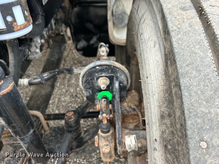 image for item EG0756 2008 Ford F750 Super Duty  utility / service truck