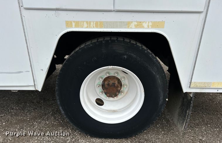 image for item EG0756 2008 Ford F750 Super Duty  utility / service truck