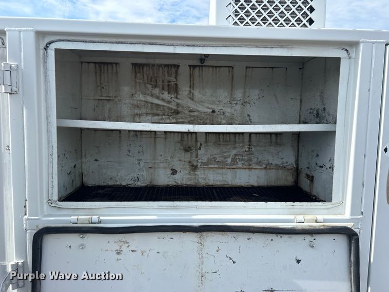 image for item EG0761 2012 Chevrolet  Silverado 2500HD Ext. Cab utility bed pickup truck