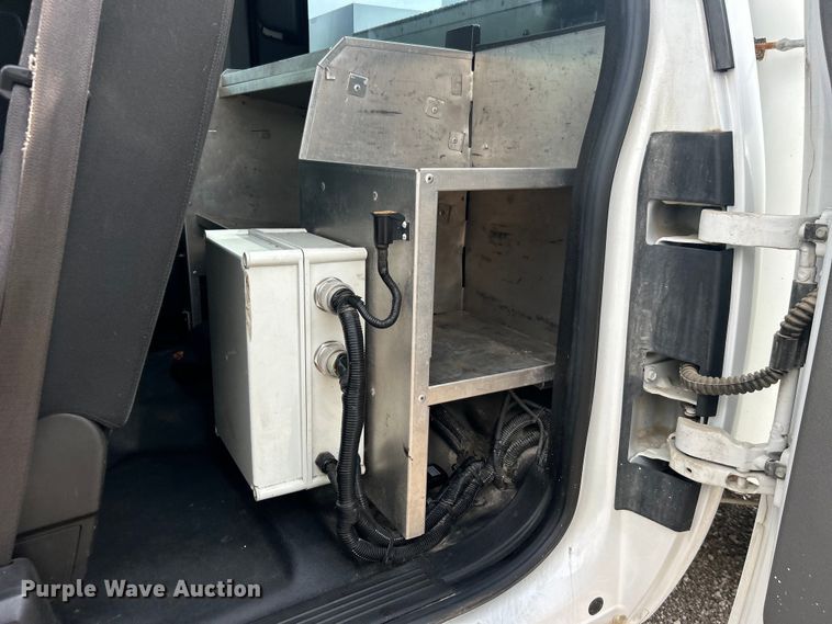 image for item EG0761 2012 Chevrolet  Silverado 2500HD Ext. Cab utility bed pickup truck