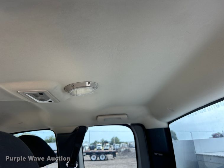 image for item EG0761 2012 Chevrolet  Silverado 2500HD Ext. Cab utility bed pickup truck