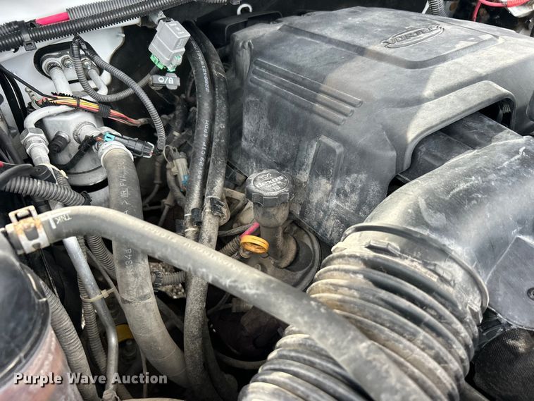 image for item EG0761 2012 Chevrolet  Silverado 2500HD Ext. Cab utility bed pickup truck