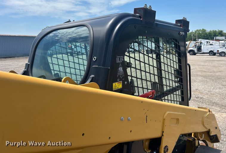 image for item EG0766 2016 Caterpillar  262D skid steer loader