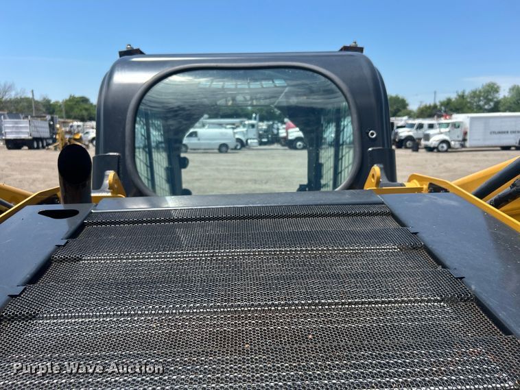 image for item EG0766 2016 Caterpillar  262D skid steer loader