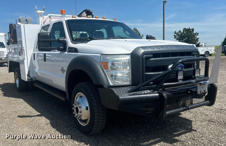 image for item EG0771 2016 Ford F550 Super Duty  Crew Cab utility / service truck