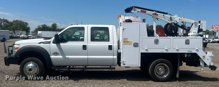 image for item EG0771 2016 Ford F550 Super Duty  Crew Cab utility / service truck