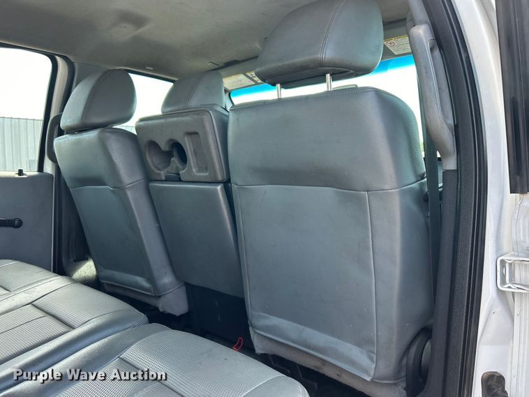 image for item EG0771 2016 Ford F550 Super Duty  Crew Cab utility / service truck