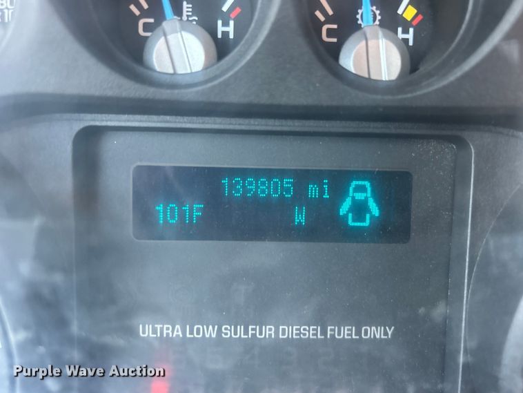 image for item EG0771 2016 Ford F550 Super Duty  Crew Cab utility / service truck