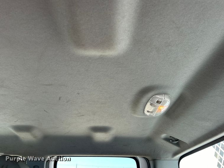 image for item EG0771 2016 Ford F550 Super Duty  Crew Cab utility / service truck