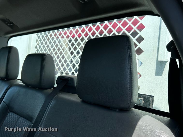 image for item EG0771 2016 Ford F550 Super Duty  Crew Cab utility / service truck