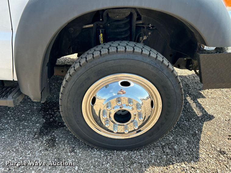 image for item EG0771 2016 Ford F550 Super Duty  Crew Cab utility / service truck