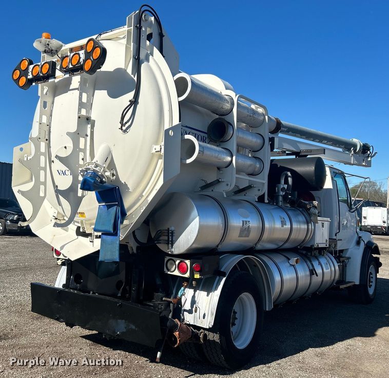 image for item EG1421 2000 Sterling L-Line sewer jetter truck