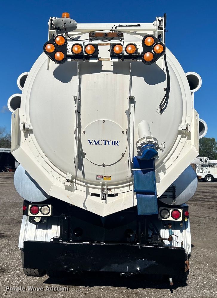 image for item EG1421 2000 Sterling L-Line sewer jetter truck