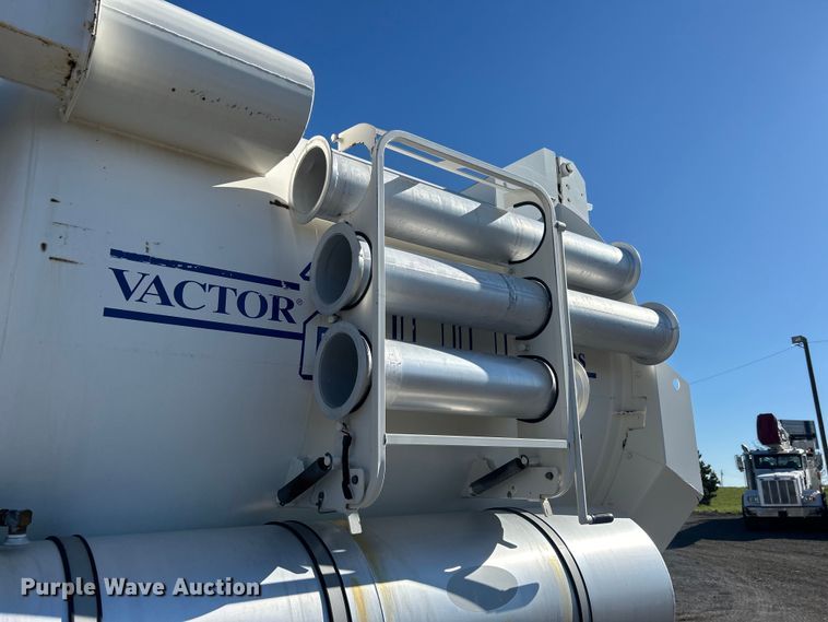 image for item EG1421 2000 Sterling L-Line sewer jetter truck