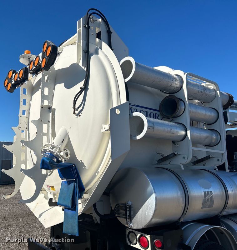 image for item EG1421 2000 Sterling L-Line sewer jetter truck