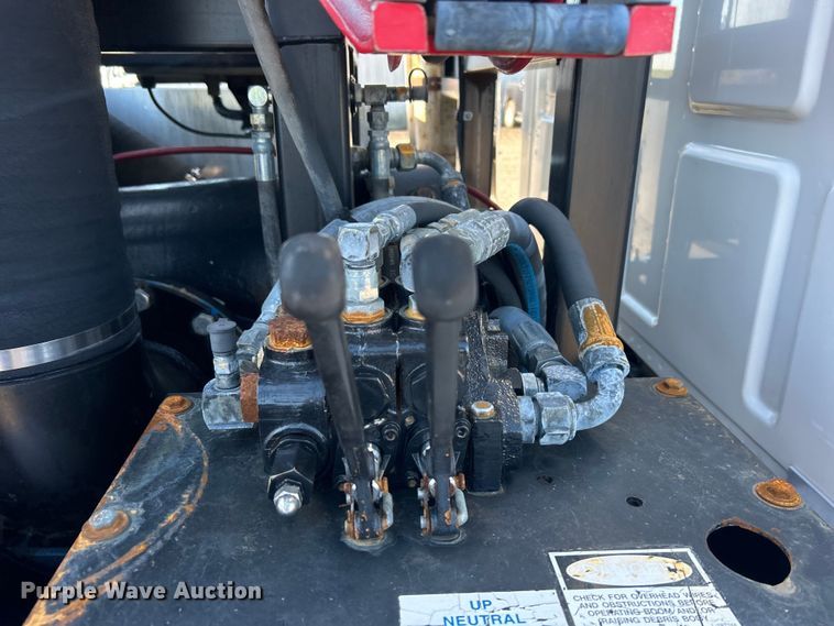 image for item EG1421 2000 Sterling L-Line sewer jetter truck