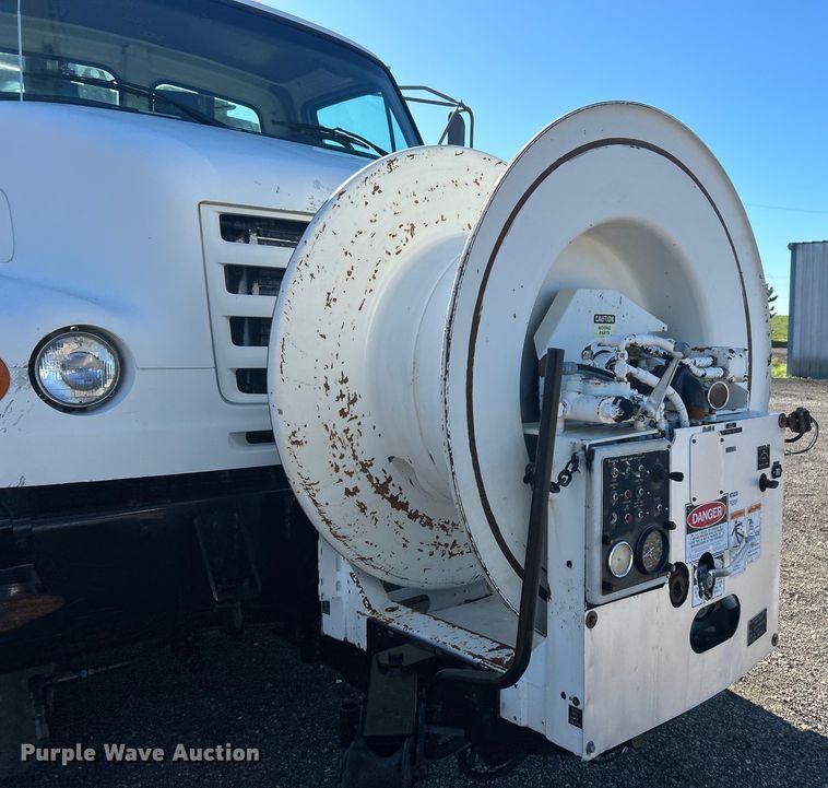 image for item EG1421 2000 Sterling L-Line sewer jetter truck
