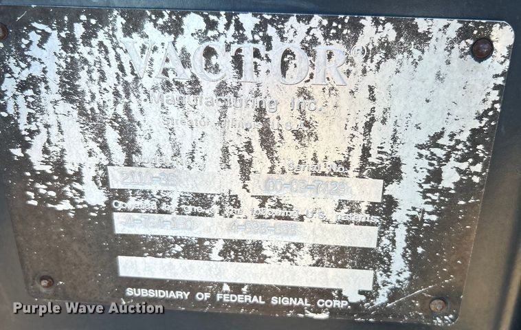 image for item EG1421 2000 Sterling L-Line sewer jetter truck