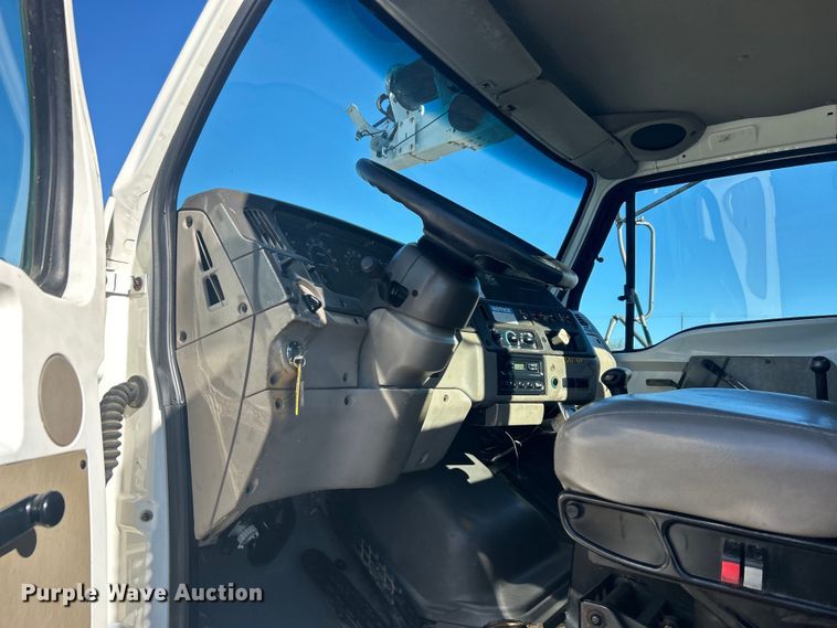 image for item EG1421 2000 Sterling L-Line sewer jetter truck